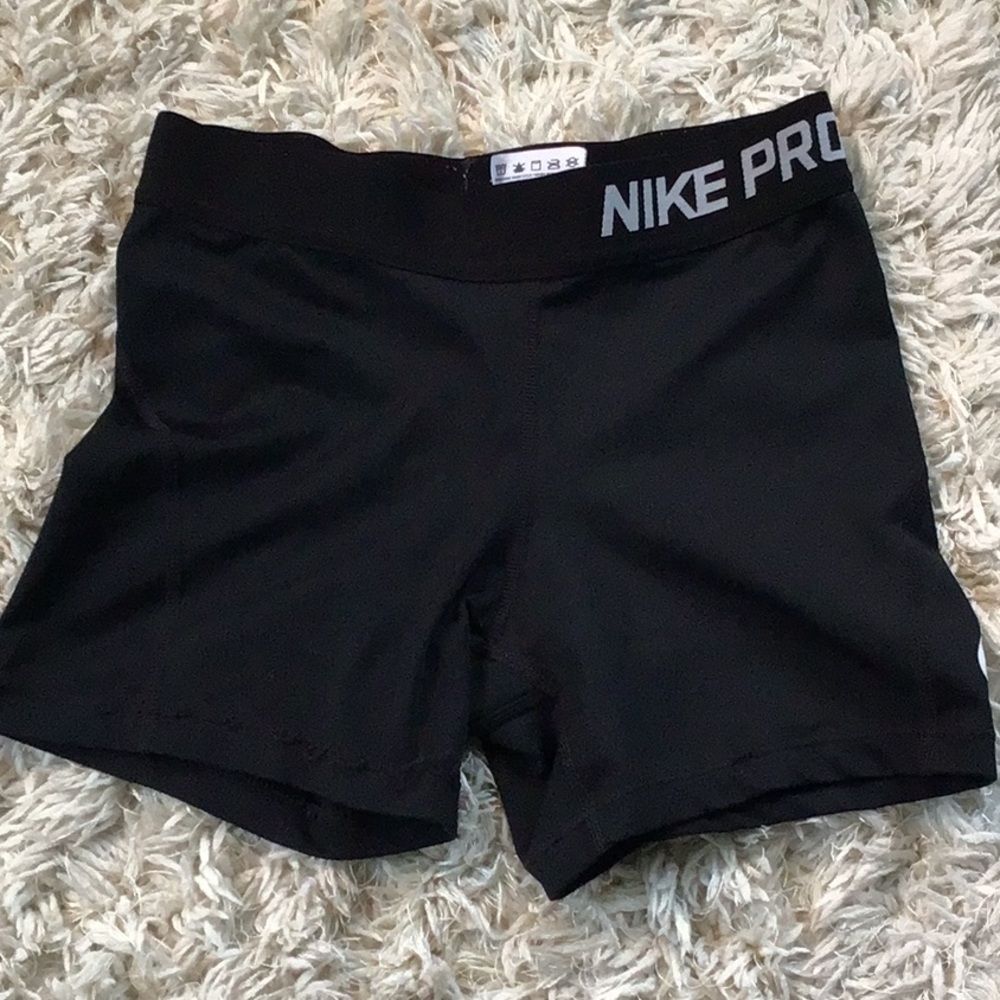 Nike women’s spandex